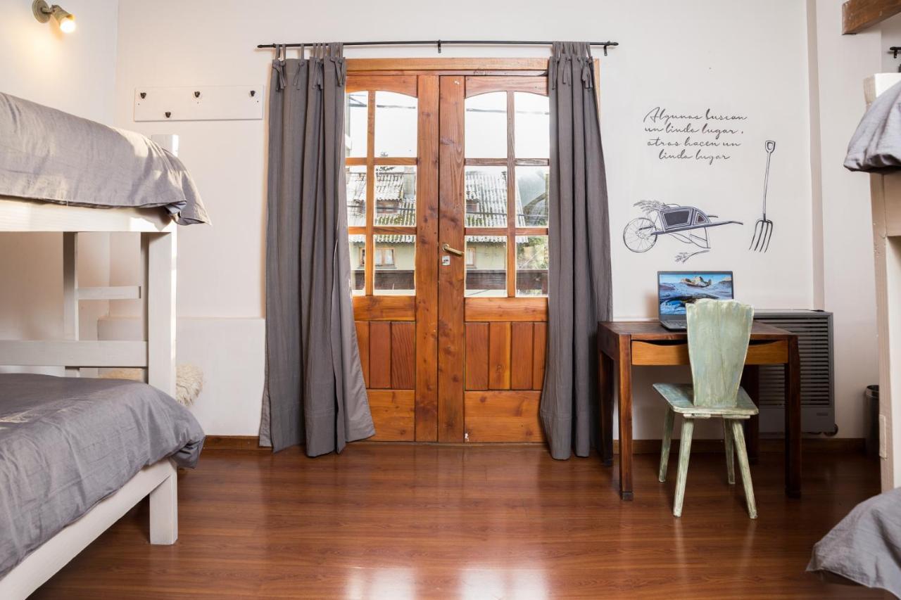 סן קרלוס דה ברילוצ'ה La Justina Hostel מראה חיצוני תמונה