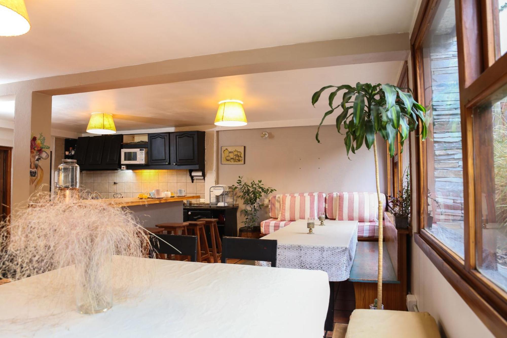 סן קרלוס דה ברילוצ'ה La Justina Hostel מראה חיצוני תמונה